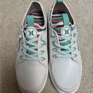 Hurley Women's White and Teal Stripe-Accent Sneakers